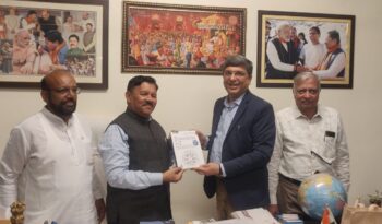 Dr Rishi's meeting with Shri Shyam Jaju Ji